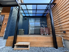 雨の日も安心！“使えるウッドデッキ”へ変身したテラス屋根リフォーム~鹿児島市~