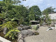 和の落ち着いたお庭に　古民家再生　都城市H様邸