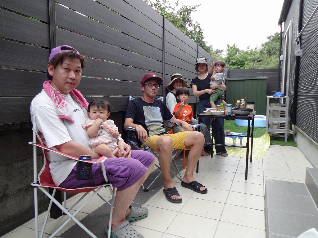 タイルテラスの上でBBQ 宮崎市