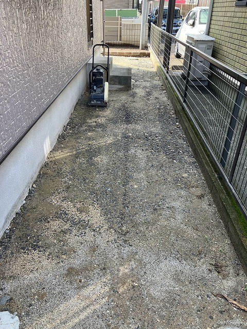 雨の日でも“水たまり知らず”!? 舗装材”オコシコン”