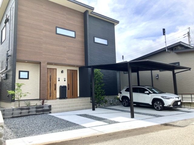 七呂建設、ブラックポリカ、エフルージュ