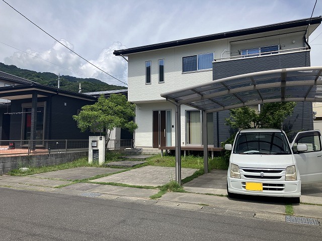 お家をぐるり一周、お手入れ楽々防草対策＊姶良市Y様邸