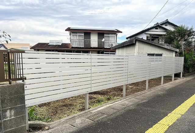 シンプレオフェンス,目隠し