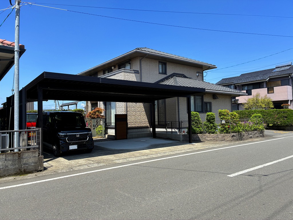 YKKブラック折板　ジーポート　３台用